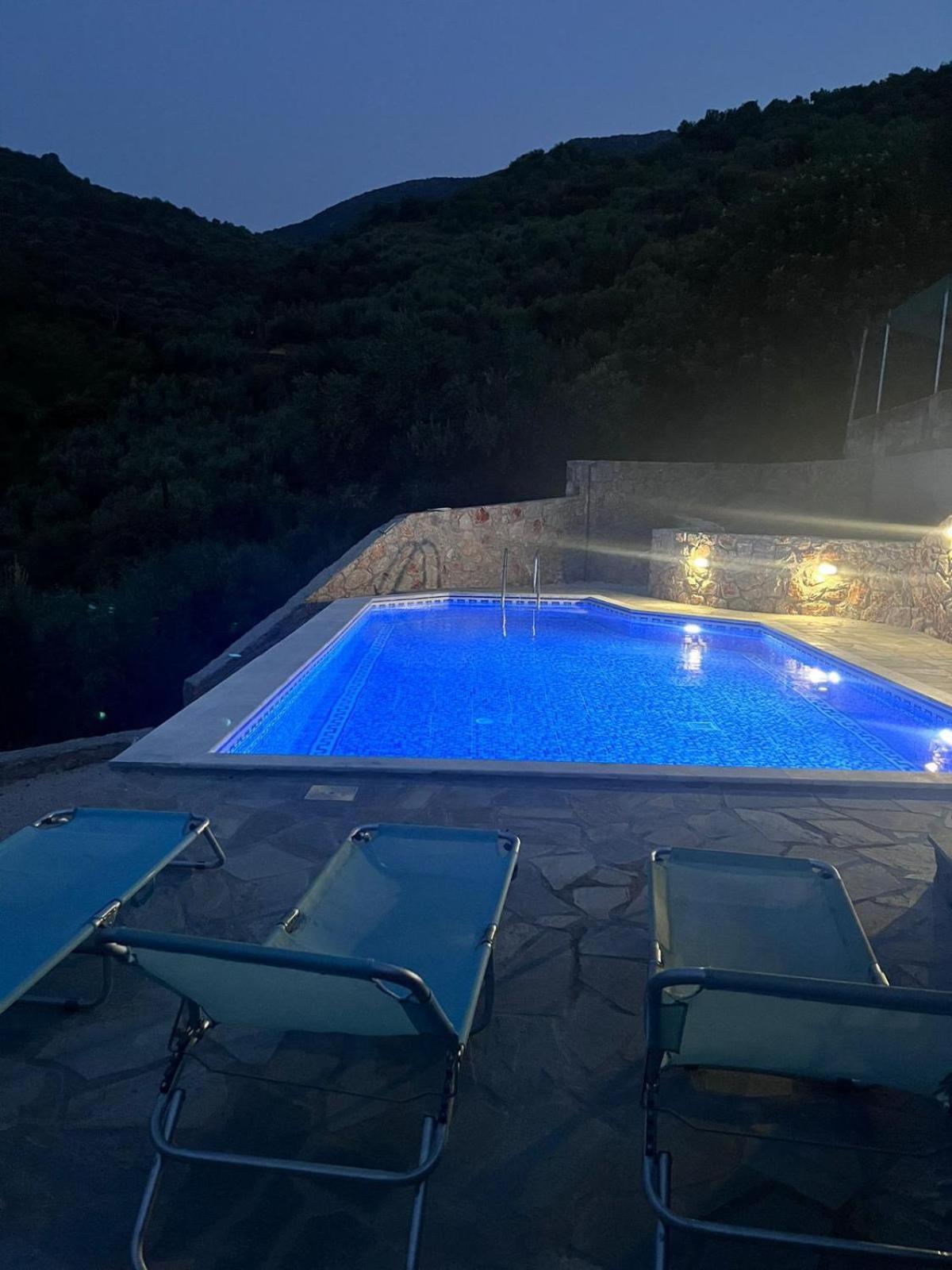Maison Charme Avec Piscine Privee, Pres De La Mer A Sappounakeika, Tyros Sapounakeika Ngoại thất bức ảnh