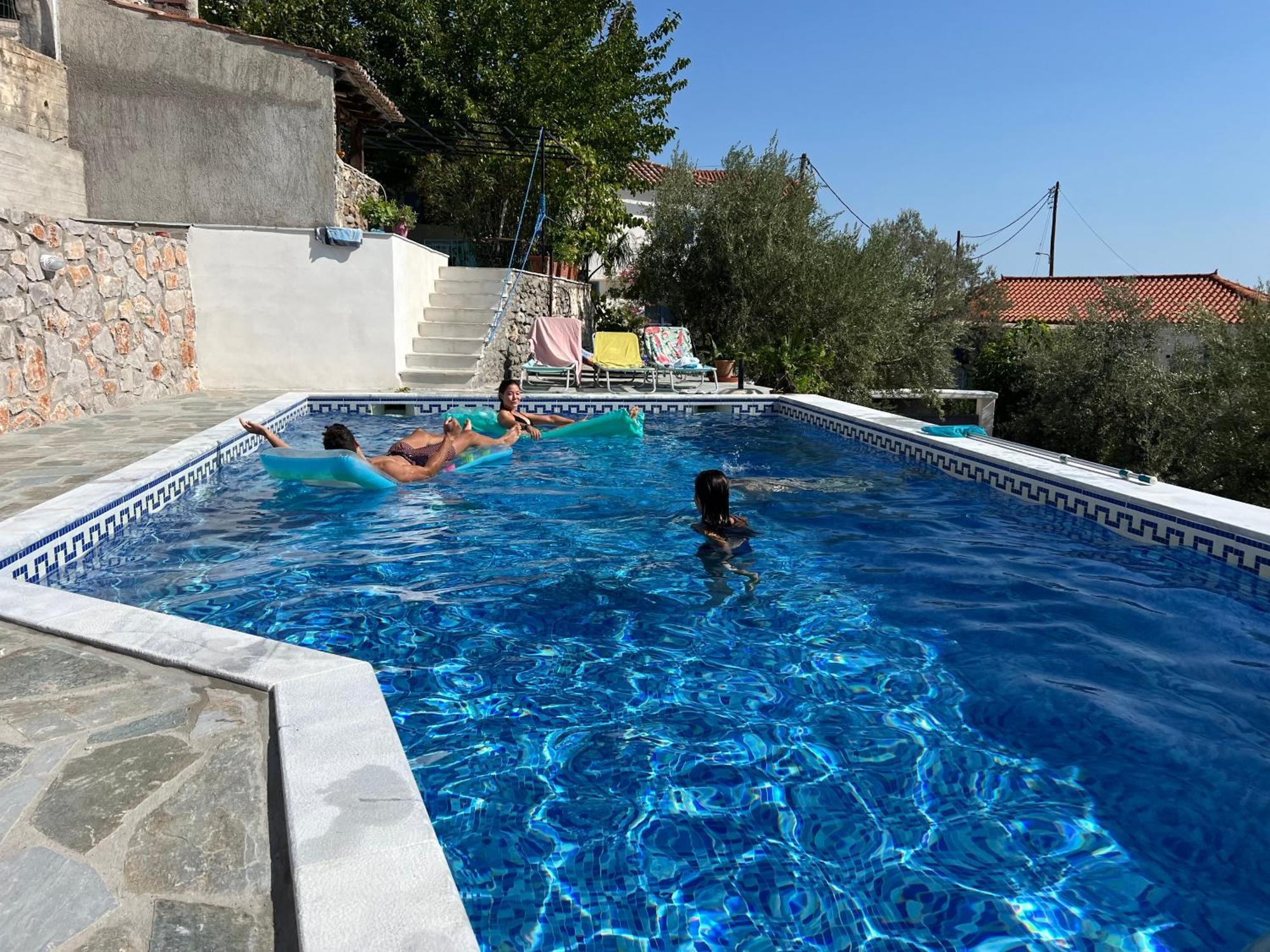 Maison Charme Avec Piscine Privee, Pres De La Mer A Sappounakeika, Tyros Sapounakeika Ngoại thất bức ảnh